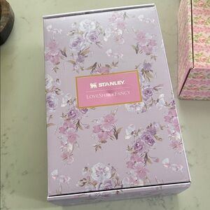 Stanley LoveShackFancy Floral box - Purple